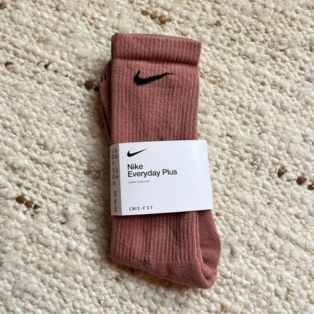 NEW Nike Everyday Plus Crew Socks Pink Size L 9 - 12 Running Gym